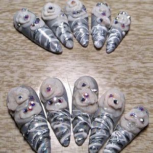 Press on nails medium length, stelleto.elegant 3D flowers